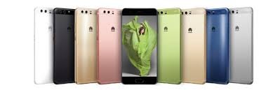 LA SERIE P DE HUAWEI SUELE TRAER NUEVAS VERSIONES DE ANDROID Y EMUI Esto no nos sorprende, ya que el Huawei P10 y P10 Plus del año pasado se lanzaron con EMUI 5.1. No tenemos ninguna información sobre las nuevas funciones que EMUI 8.1 traerá consigo (desafortunadamente, actualizar el firmware en un dispositivo existente HiSilicon Kirin 970 como el Huawei Mate 10 dio como resultado en un hermoso ladrillo). Como recordatorio, Google lanzó Android 8.1 Oreo en diciembre. Sobre el papel, no hay tantas características nuevas que nos emocionen. Sin embargo, Android 8.1 Oreo introdujo la API de Neural Networks (que está heredando Android P ), un desarrollo significativo porque permitirá a los desarrolladores de terceros aprovechar la Unidad de Procesamiento Neural (NPU) del Kirin 970. Dada la comercialización por parte de Huawei de las funciones de cámara AI de Mate 10, la introducción de Android 8.1 debería permitir usos más innovadores de la NPU del dispositivo. Os mantendremos al tanto.
