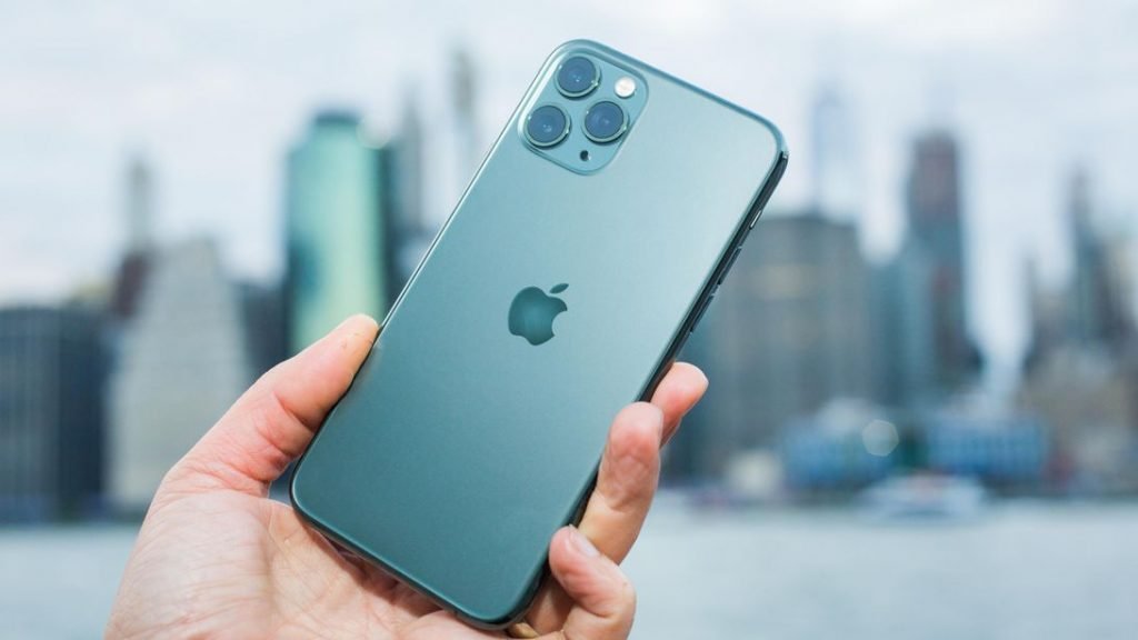 La calidad del iPhone 11 Pro con una pantalla Super Retina XDR chip A13 Bionic y consumo de un 40 % menos de batería es único en el mercado
