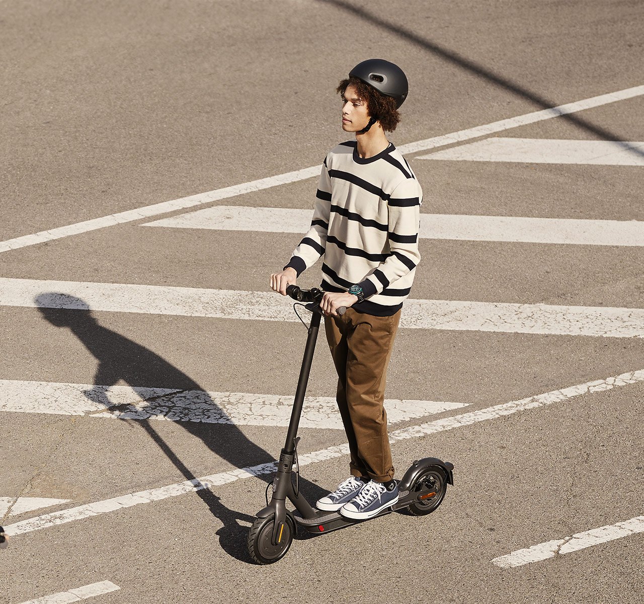 Mi Electric Scooter EssentialMi Electric Scooter Essential